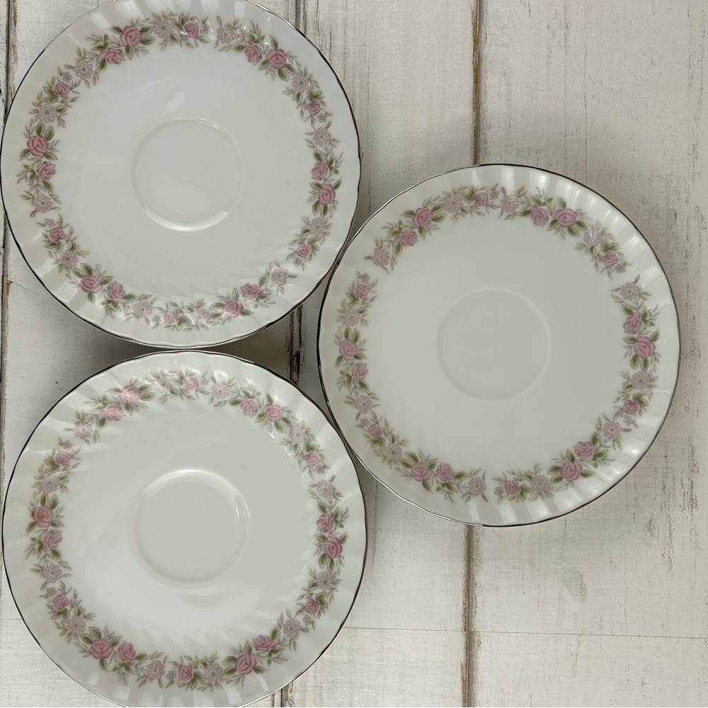 Dansico Teahouse Rose - 3 saucers